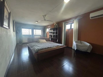 Appartement de 7 Chambres