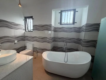 Townhouse, Duplex de 3 Chambres