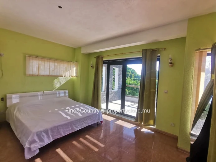 À VENDRE à CALODYNE !!