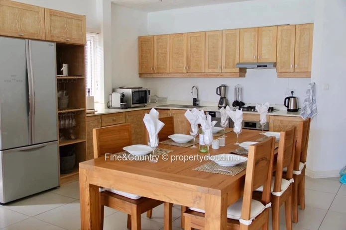 Exceptional flat on Sunset Boulevard, Grand Baie