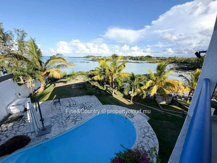 Exceptional Waterfront Villa in Calodyne – For Rent