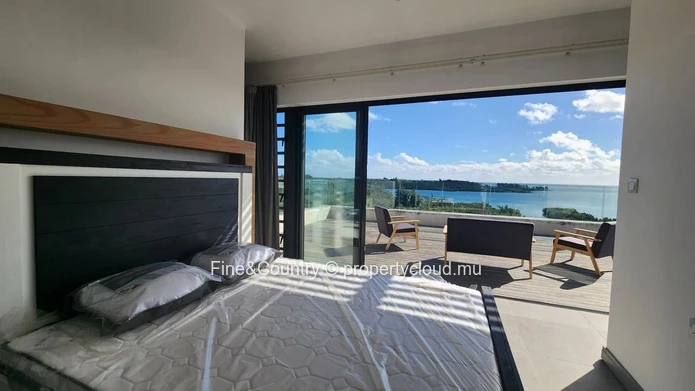 Penthouse de 3 chambres, St Antoine