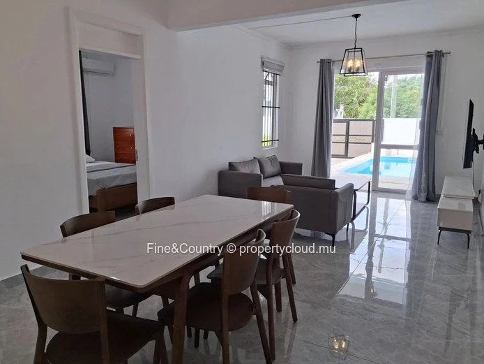Villa 3 Chambres avec Piscine à Louer