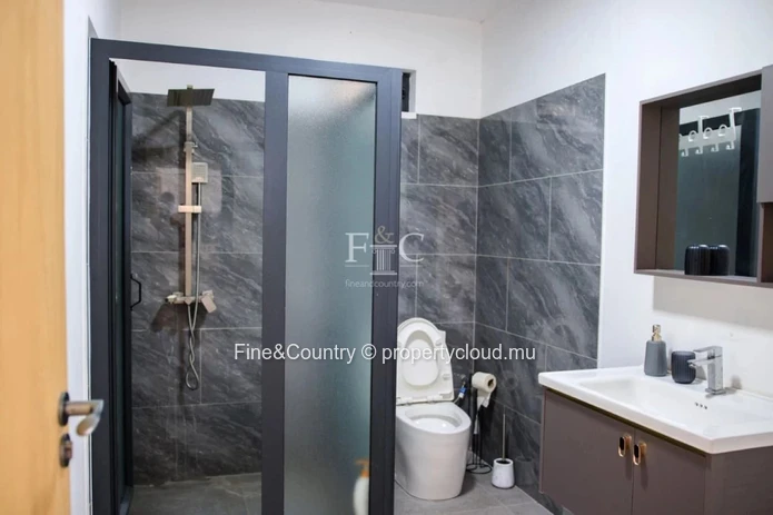 Modern sea view apartment for rent – le bouchon