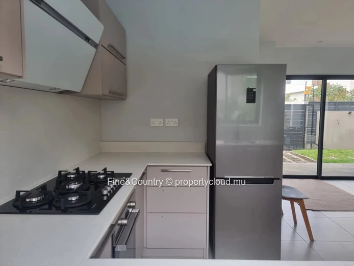 À LOUER – MAISON MODERNE À Pereybere