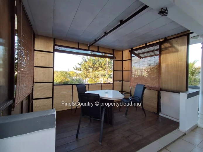 À Louer – Appartement 2 Chambres en Suite avec Piscine à Grand Baie