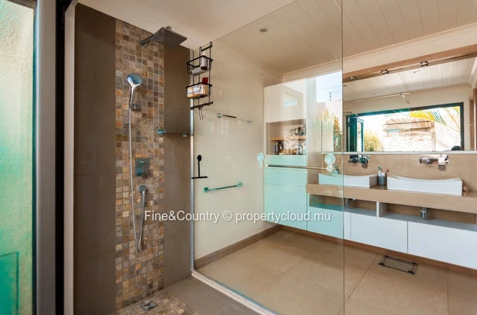 À Vendre : maison coup de Coeur a Clos du Littoral