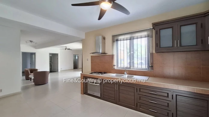FOR SALE:  Unfurnished home for large family / rental investment
