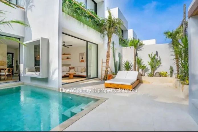 À Vendre — Villas Contemporaines à Bain Boeuf, Rs