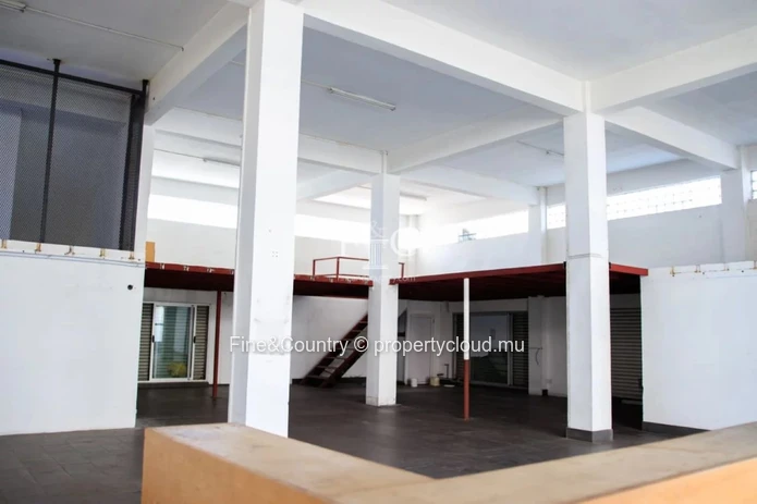 Spacious Commercial Space for Rental