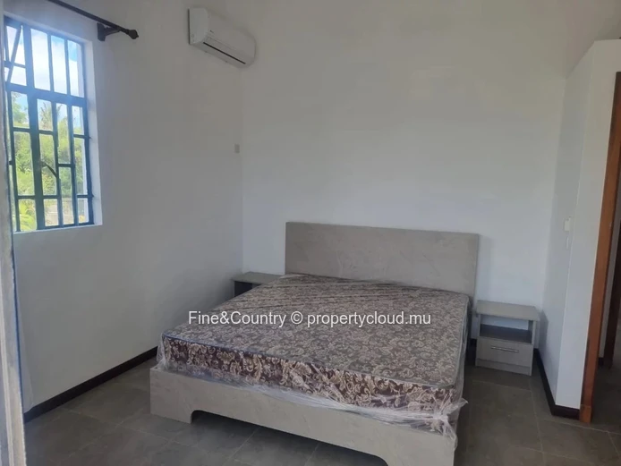 Pereybère – 280 m² Villa | Price: Rs 90,000 / month
