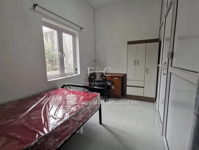 À Louer – Studios en Coliving à Ébène