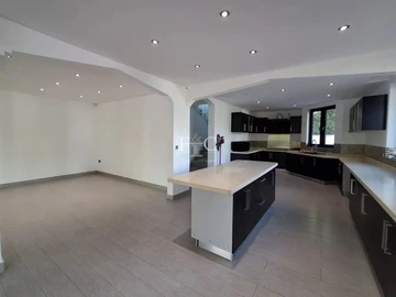 Maison de 4 Chambres