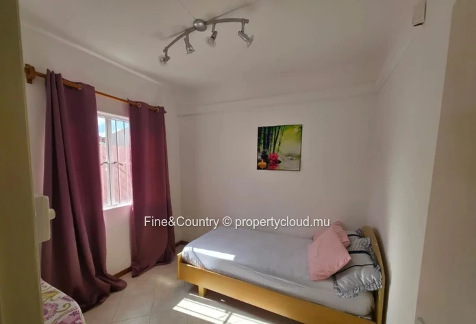 Charming Family Villa for Rent – Pereybère