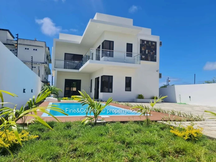 À Vendre – Villa Contemporaine À Grand Baie