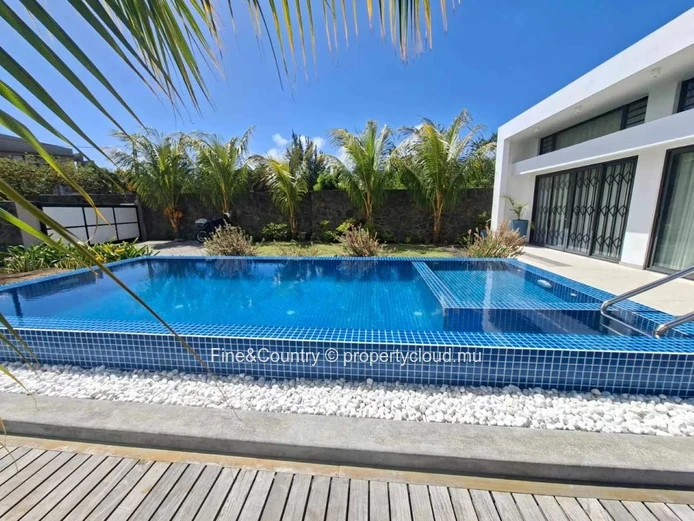 For Rent 3-Bedroom Villa with Private Pool & Garden