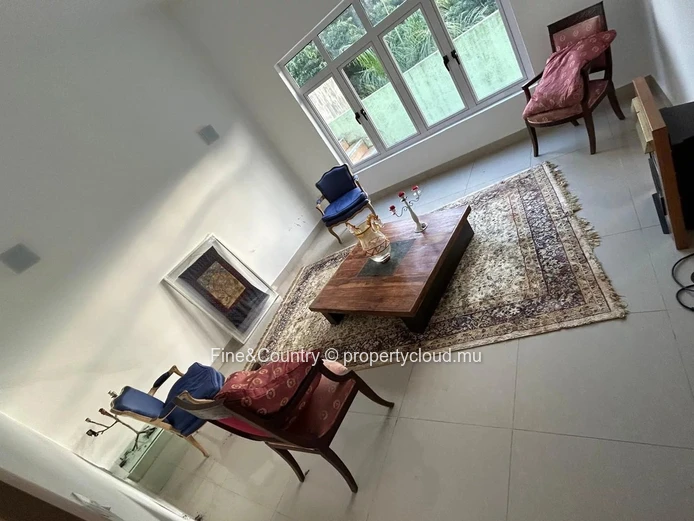 A Vendre Rs 17M Penthhouse Exceptionnel