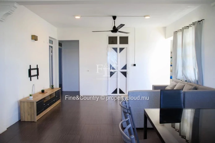 Appartement Meublé à Vendre – Grand Baie – Rs 7 M