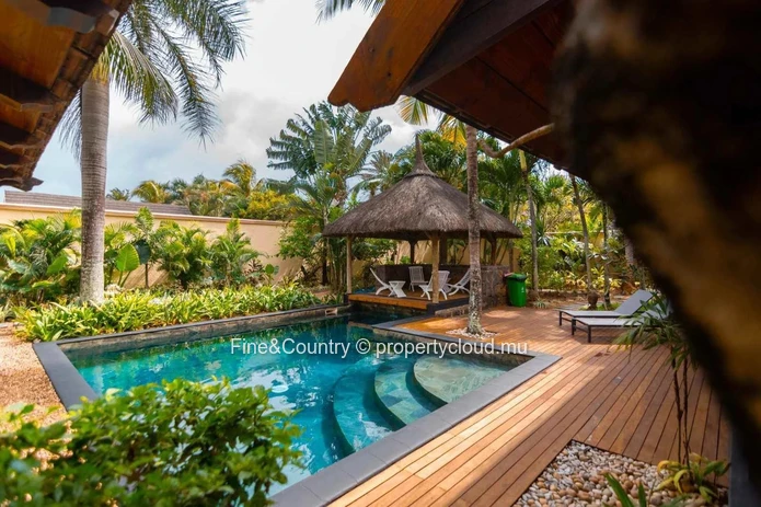 4 Bedroom Villa