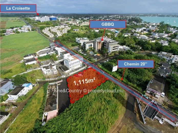 À Vendre – Terrain Commercial de Premier Choix à Grand Baie