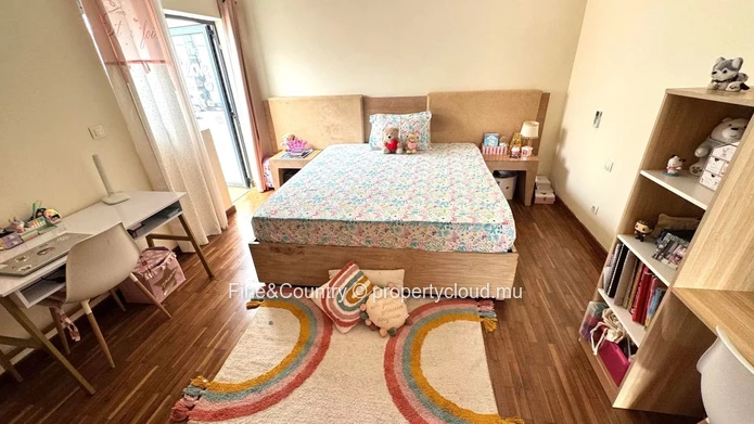 Duplex Penthouse – Montagnes, Bien-être & Commodités en Ville