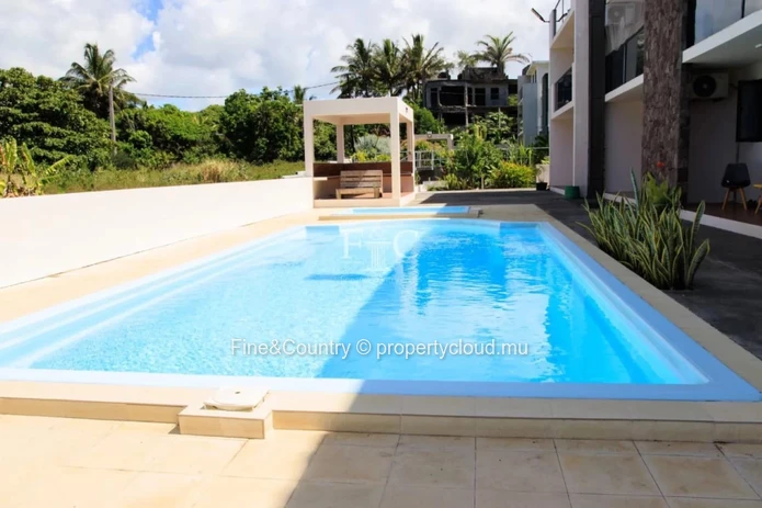 Modern sea view apartment for rent – le bouchon