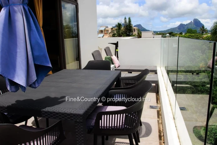 For Sale 3-bedroom Apartment