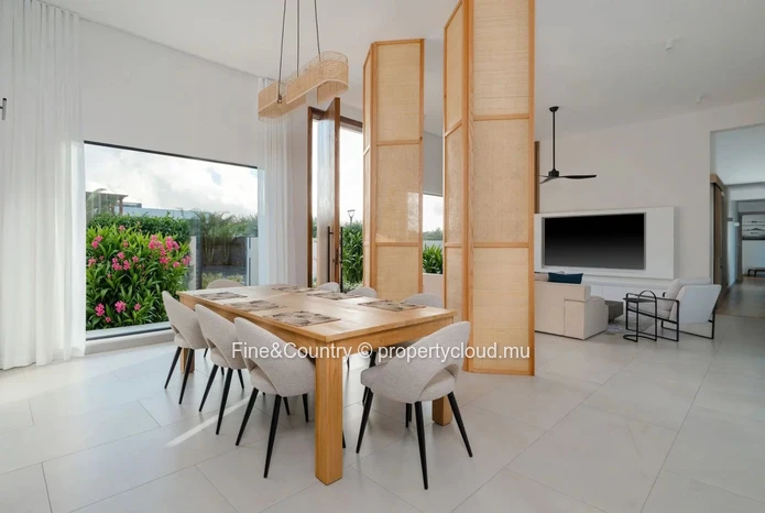 For Sale Magnificent Villa