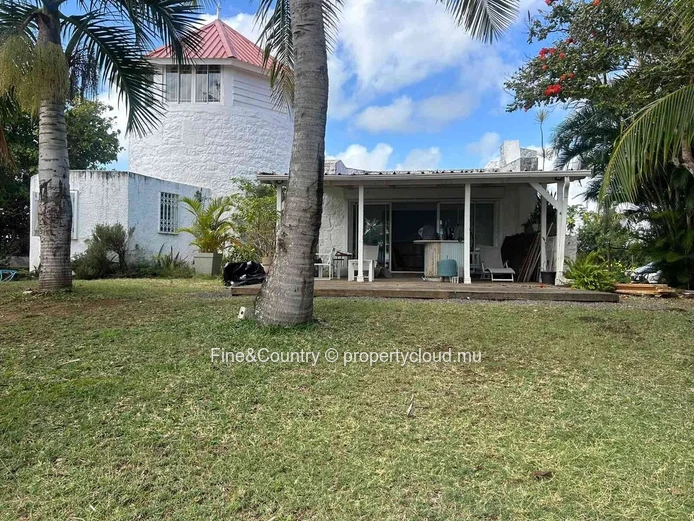 Belle villa vue mer à louer - Rs 175,000/mois