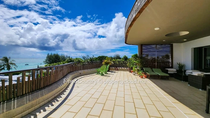 Beachfront Penthouse for sale