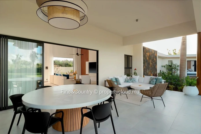 For Sale Magnificent Villa