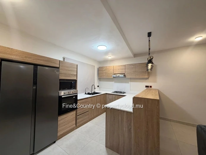 Maison Moderne Neuve à Louer à Pereybère