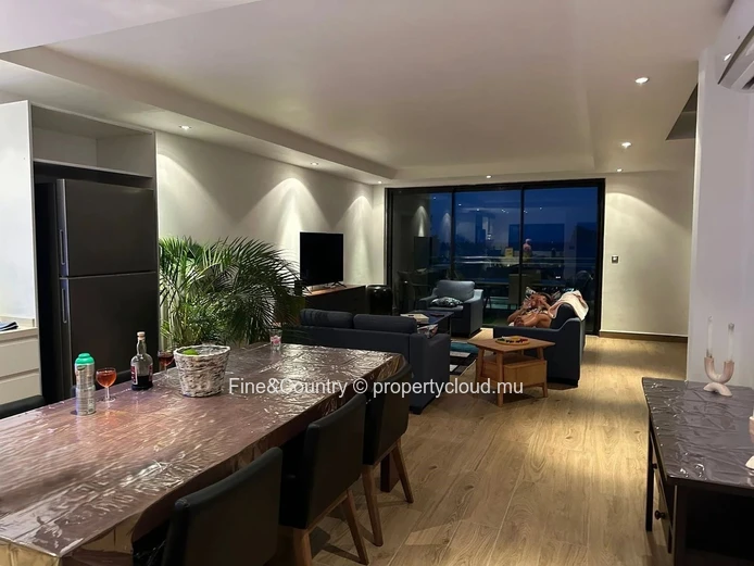 Penthouse Duplex Beachfront – 3 Bedrooms