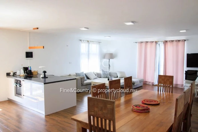 Modern sea view apartment for rent – le bouchon