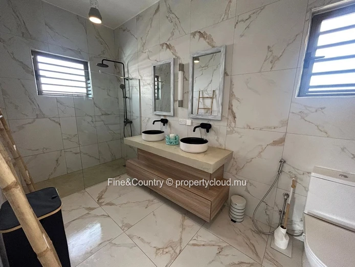 À louer luxueuse villa