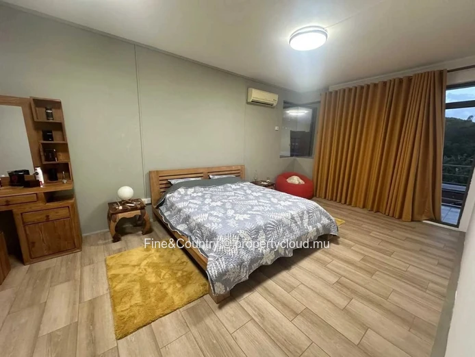À Vendre- Maison Idéale pour les amoureux de la Nature et des Animaux
