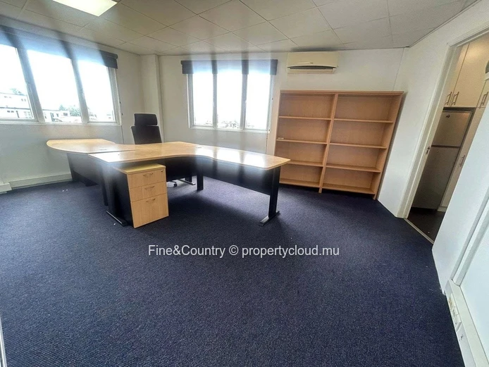Commercial Office for Sale in Grand Baie – Rs 9.8 million