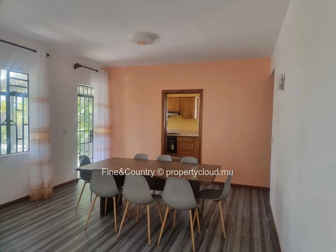 Pereybère – 280 m² Villa | Price: Rs 90,000 / month