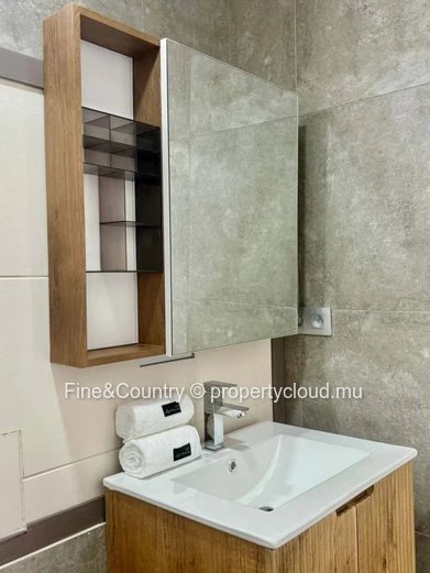 À Vendre- Penthouse d’exception avec rooftop privé et piscine