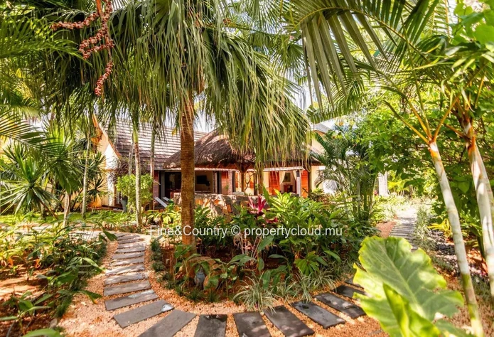 4 Bedroom Villa