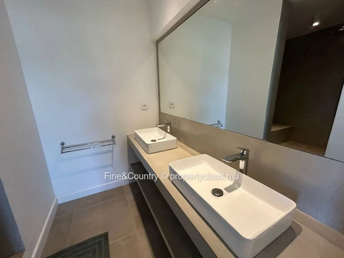 A Louer Appartement à Rs 98000