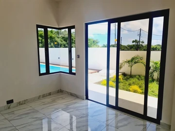 4 Bedroom Villa
