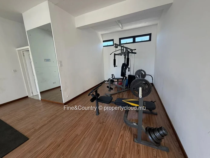 Penthouse Duplex Beachfront – 3 Bedrooms