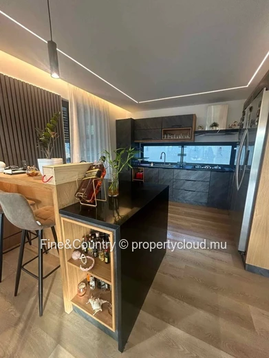 À Vendre – Sublime Maison Familiale à Calodyne – Rs 33M