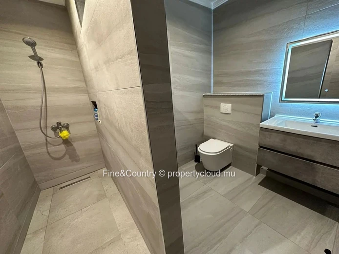 Penthouse Duplex Pieds dans l'Eau - 3 Chambres