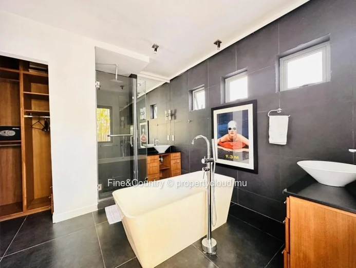 Résidence Boutique en Bord de Mer – Pointe aux Canonniers