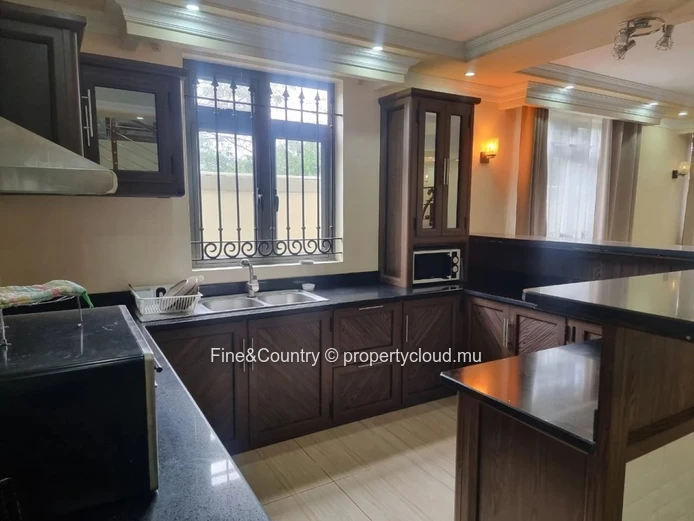 À Louer – VILLA PRESTIGE À PÉREYBÈRE